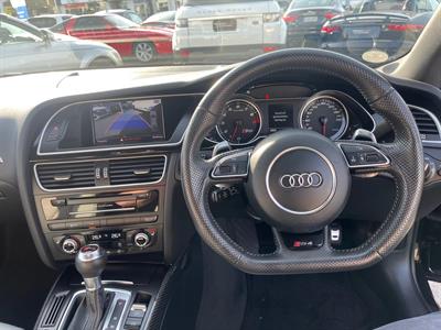 2015 Audi RS4 - Thumbnail