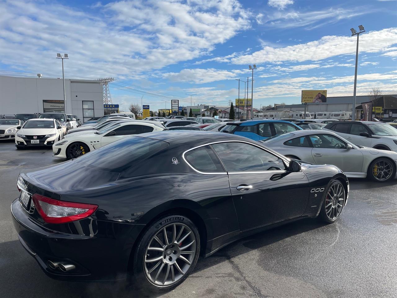 2017 Maserati GranTurismo