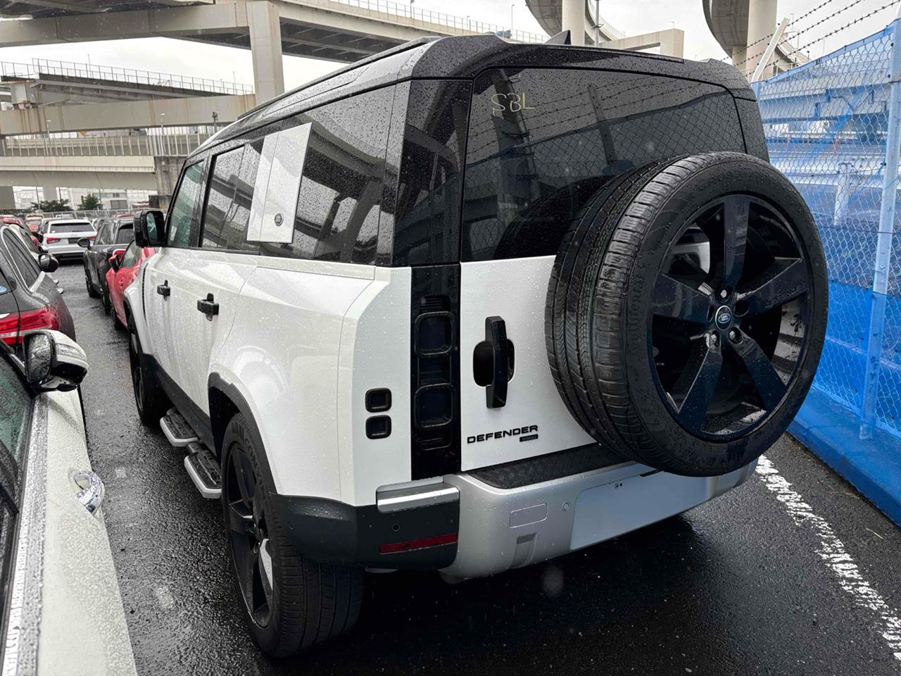 2021 Land Rover Defender