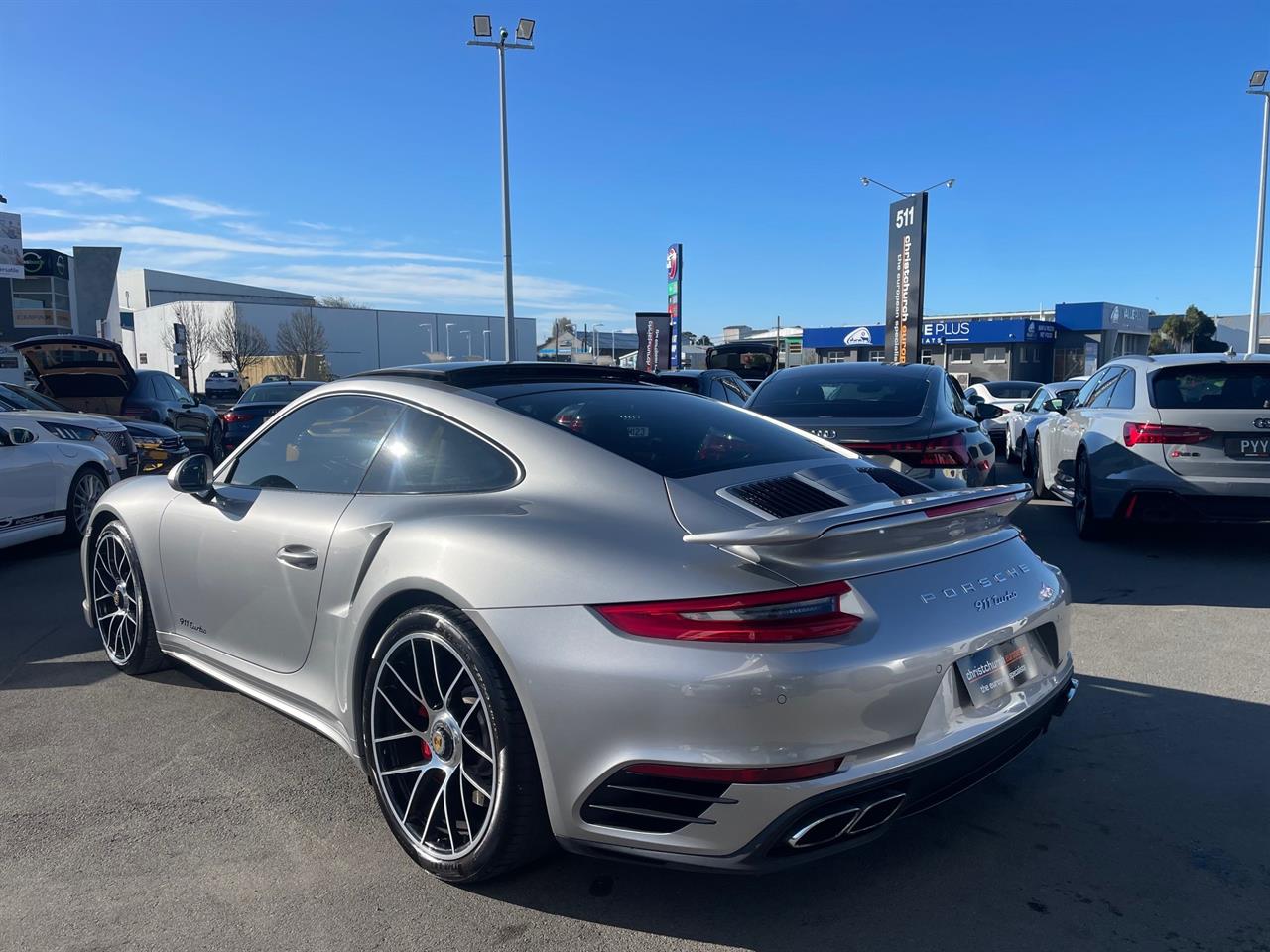 2016 Porsche 911