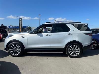 2023 Land Rover Discovery - Thumbnail