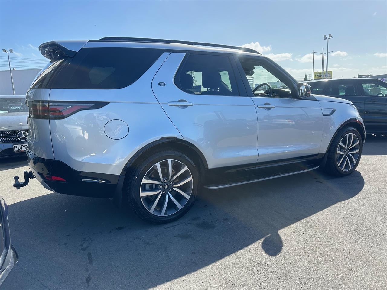 2023 Land Rover Discovery