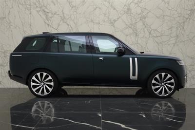 2022 Land Rover Range Rover - Thumbnail