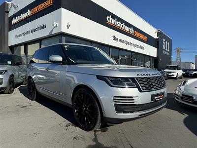 2018 Land Rover Range Rover - Thumbnail