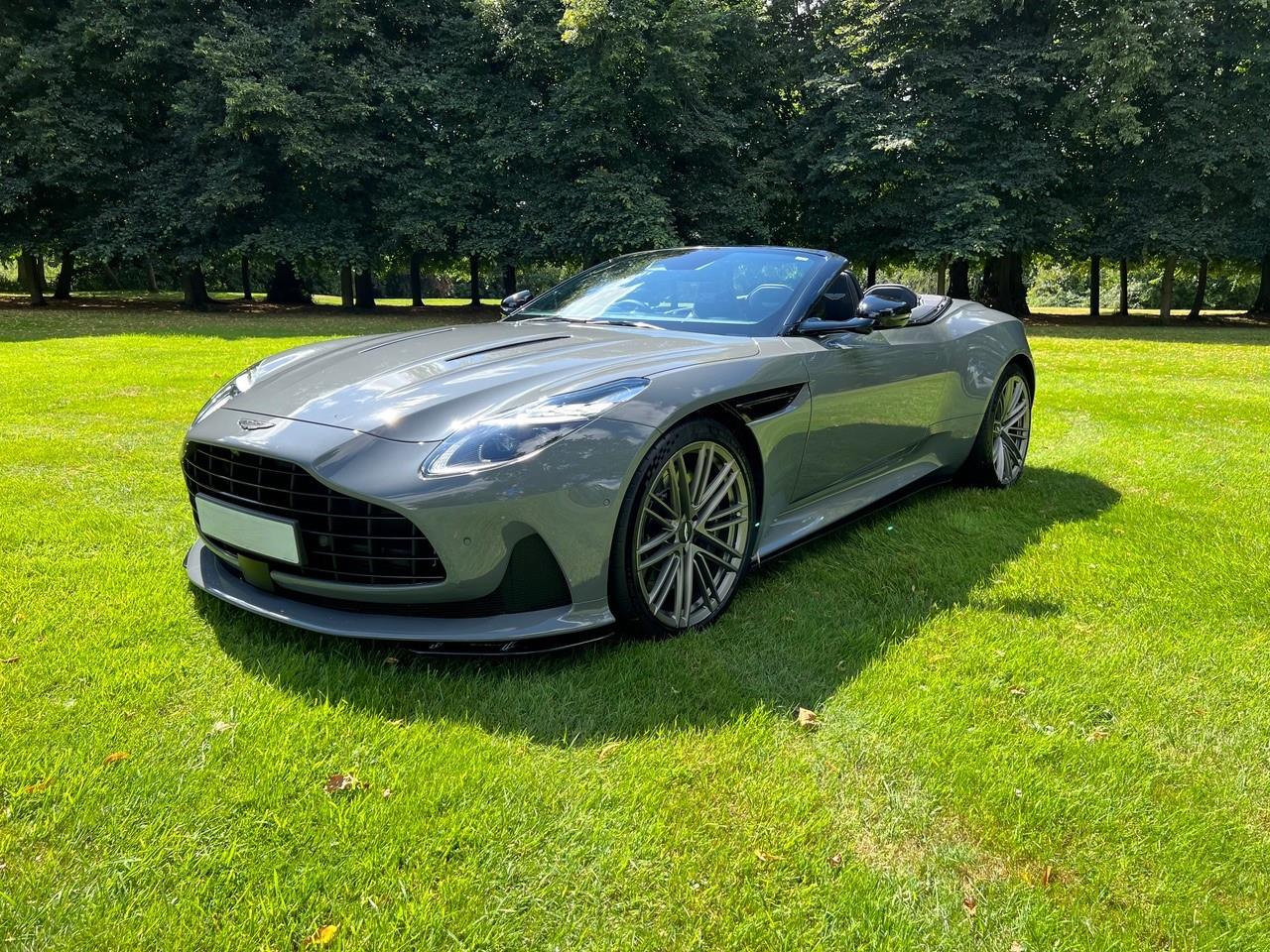 2024 Aston Martin DB12