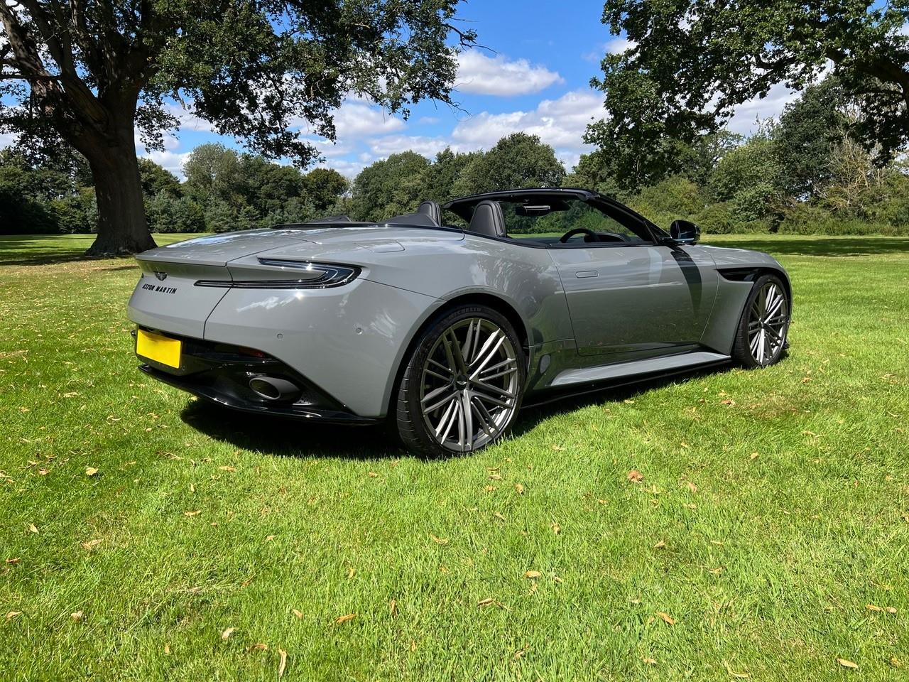 2024 Aston Martin DB12