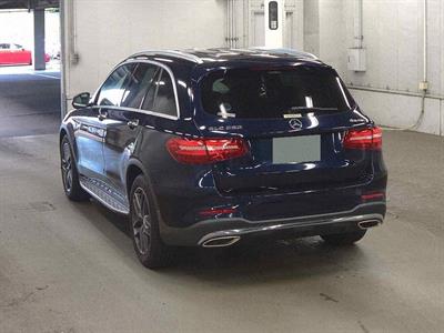 2016 Mercedes-Benz GLC 250 - Thumbnail