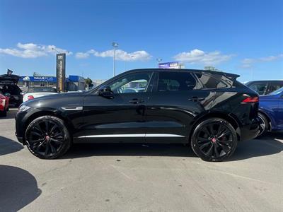 2016 Jaguar F-Pace - Thumbnail