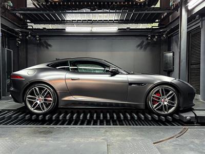 2014 Jaguar F-Type - Thumbnail