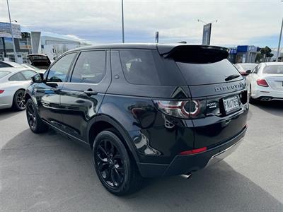 2016 Land Rover Discovery Sport - Thumbnail