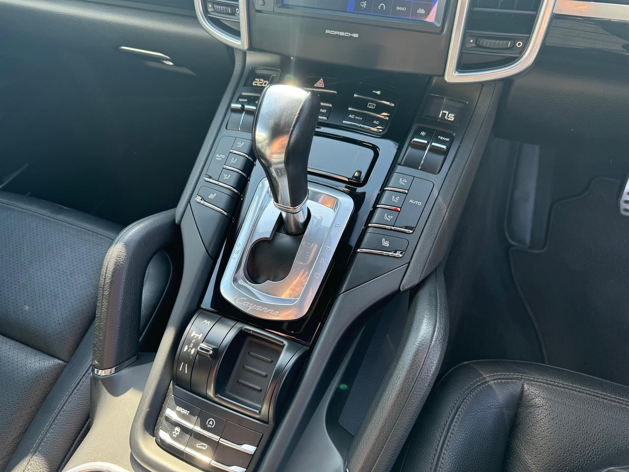 2011 Porsche Cayenne