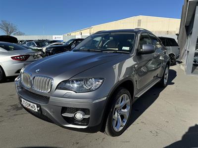 2010 BMW X6 - Thumbnail