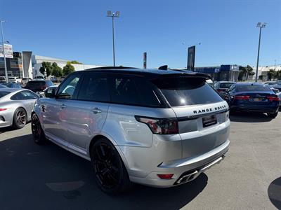 2018 Land Rover Range Rover - Thumbnail