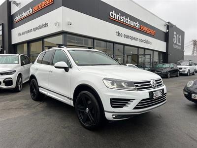 2015 Volkswagen Touareg - Thumbnail