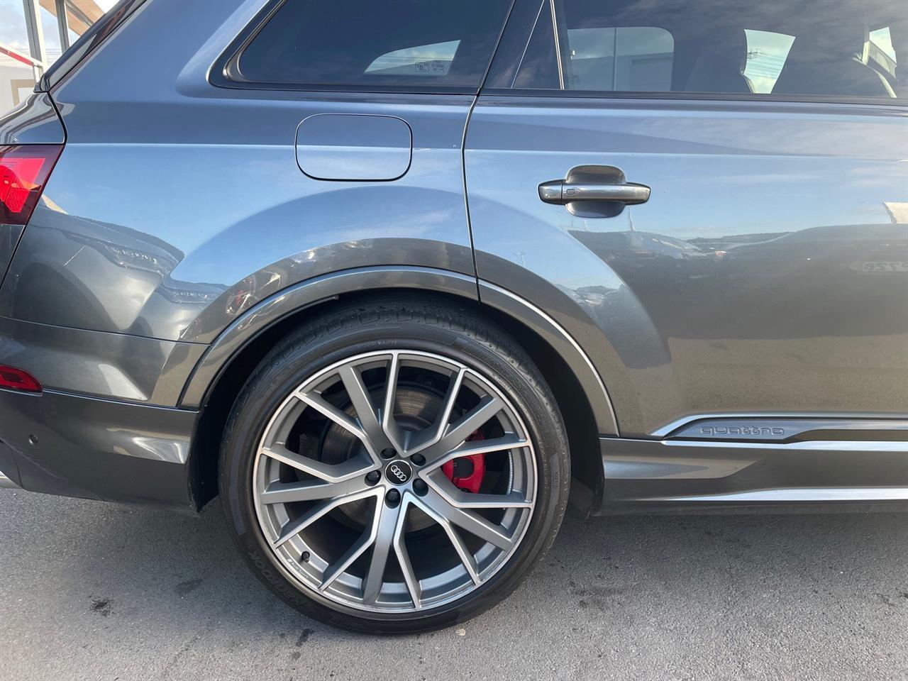 2019 Audi SQ7