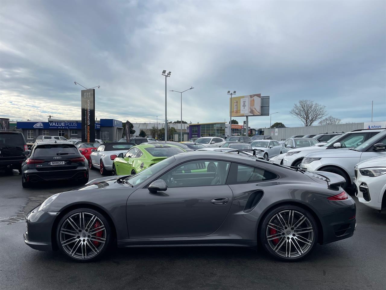 2014 Porsche 911