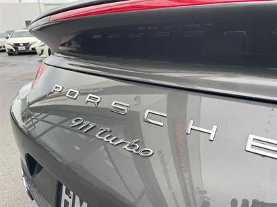 2014 Porsche 911 - Thumbnail