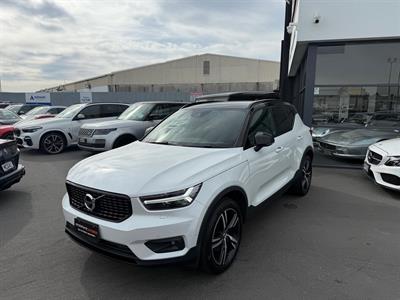 2019 Volvo XC40 - Thumbnail