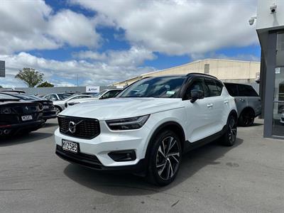 2020 Volvo XC40 - Thumbnail